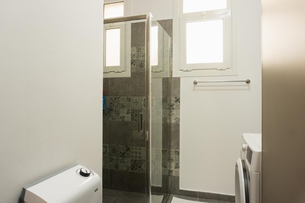 Comfort Zone Apartment In The Heart Of Atenas Exterior foto